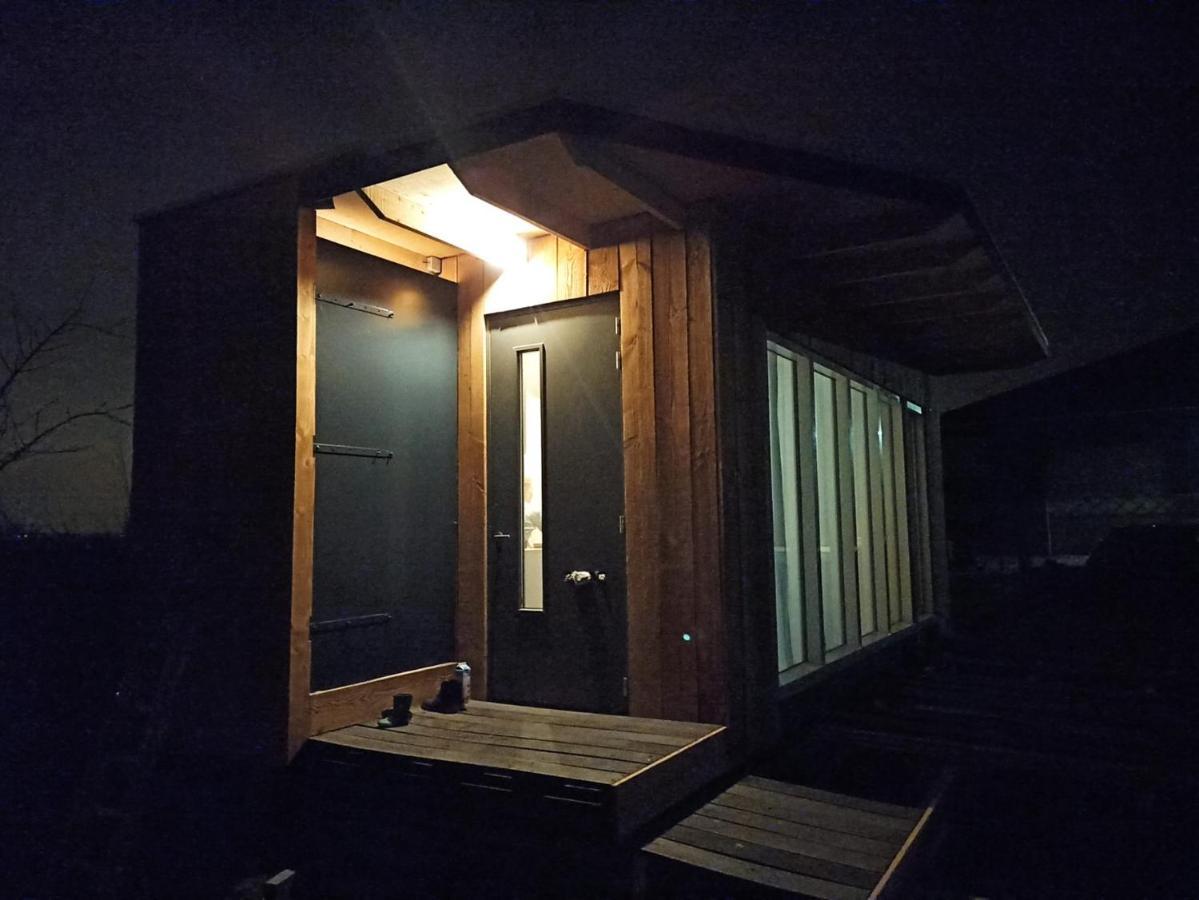 Tiny house het Polderhuisje Streefkerk Buitenkant foto